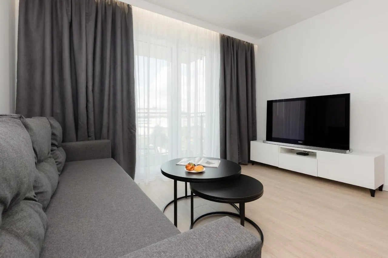 Apartament Jutrzenki Wlochy By Renters Apartman Varsó