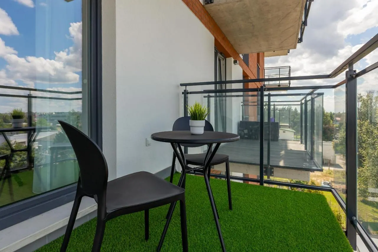 Apartament Jutrzenki Wlochy By Renters Apartment Warsaw